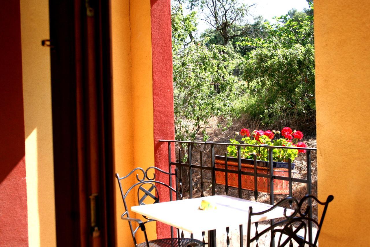 Hotel Podiumberg Quatretondeta Zewnętrze zdjęcie